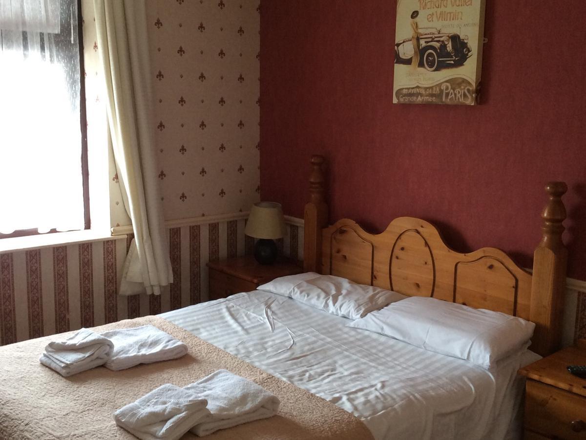 The Royal Hotel Arklow Extérieur photo