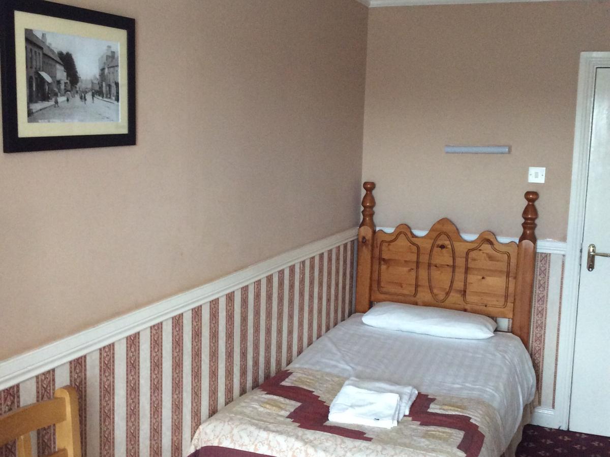 The Royal Hotel Arklow Extérieur photo